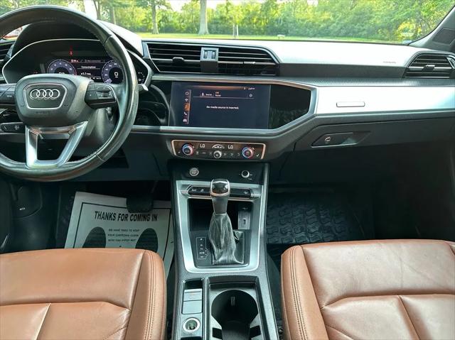 2020 Audi Q3 Premium 45 TFSI S line quattro Tiptronic