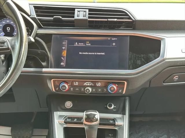 2020 Audi Q3 Premium 45 TFSI S line quattro Tiptronic