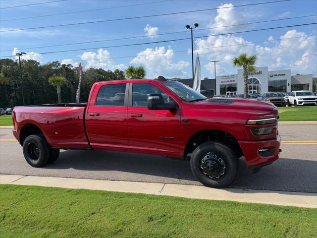 2026 RAM Ram 3500 RAM 3500 LARAMIE CREW CAB 4X4 8 BOX
