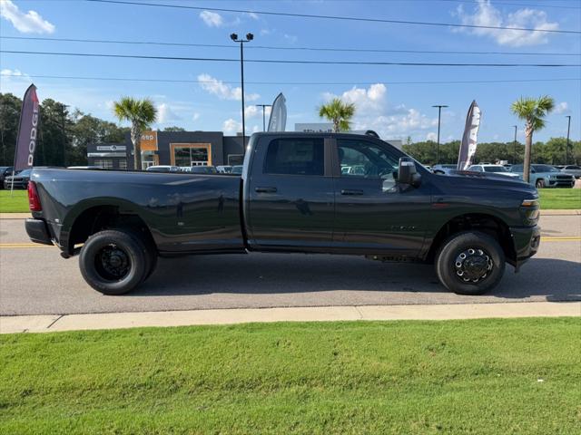 2026 RAM Ram 3500 RAM 3500 LARAMIE CREW CAB 4X4 8 BOX