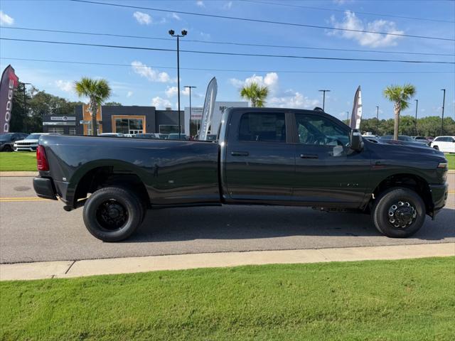 2026 RAM Ram 3500 RAM 3500 LARAMIE CREW CAB 4X4 8 BOX