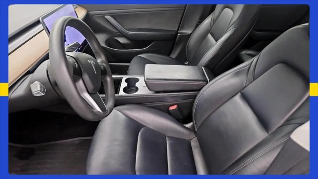 2021 Tesla Model 3 Standard Range Plus Rear-Wheel Drive