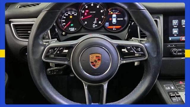 2018 Porsche Macan Macan