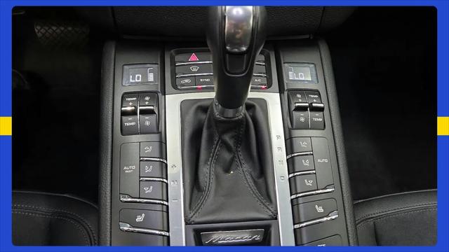2018 Porsche Macan Macan