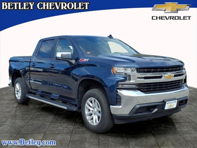 2020 Chevrolet Silverado 1500 4WD Crew Cab Short Bed LT for sale in Derry, NH