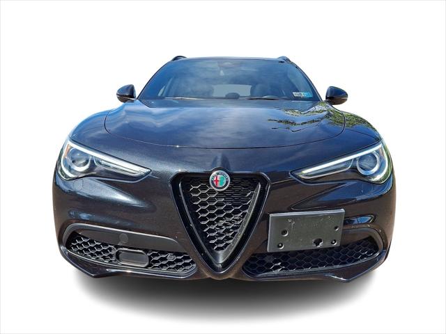 2023 Alfa Romeo Stelvio Veloce AWD 2023 Alfa Romeo Stelvio Veloce AWD