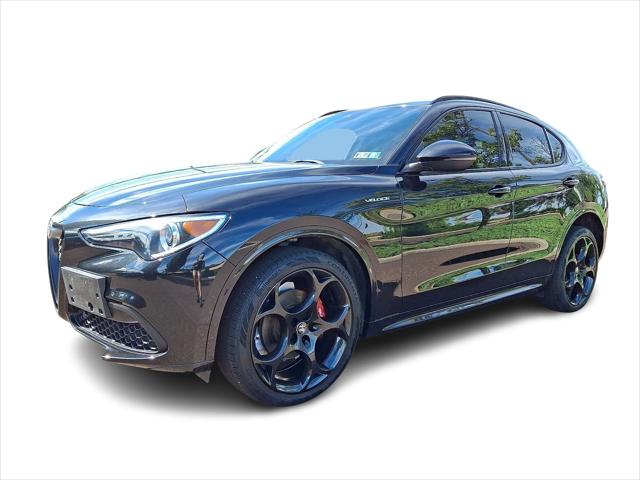 2023 Alfa Romeo Stelvio Veloce AWD 2023 Alfa Romeo Stelvio Veloce AWD