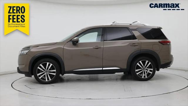 2023 Nissan Pathfinder Platinum 4WD for sale in Warrensville Heights, OH