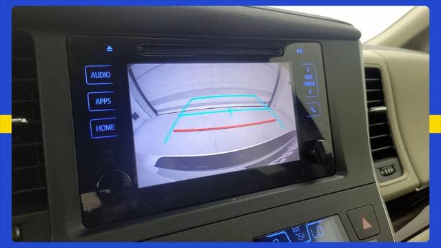 2017 Toyota Sienna XLE 8 Passenger