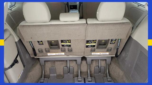 2017 Toyota Sienna XLE 8 Passenger