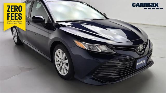 2020 Toyota Camry LE for sale in Schaumburg, IL
