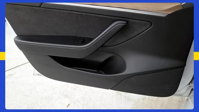2021 Tesla Model 3 Standard Range Plus Rear-Wheel Drive