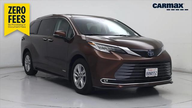 2021 Toyota Sienna Limited for sale in Buena Park, CA