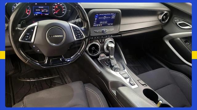 2021 Chevrolet Camaro RWD Convertible 1LT