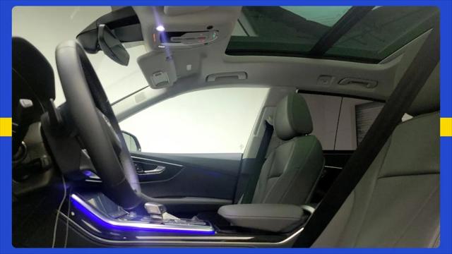 2024 Audi Q8 Premium Plus 55 TFSI quattro