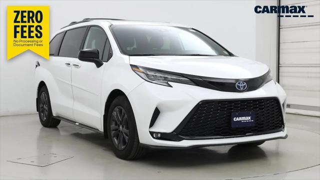 2025 Toyota Sienna XSE for sale in Smithtown, NY