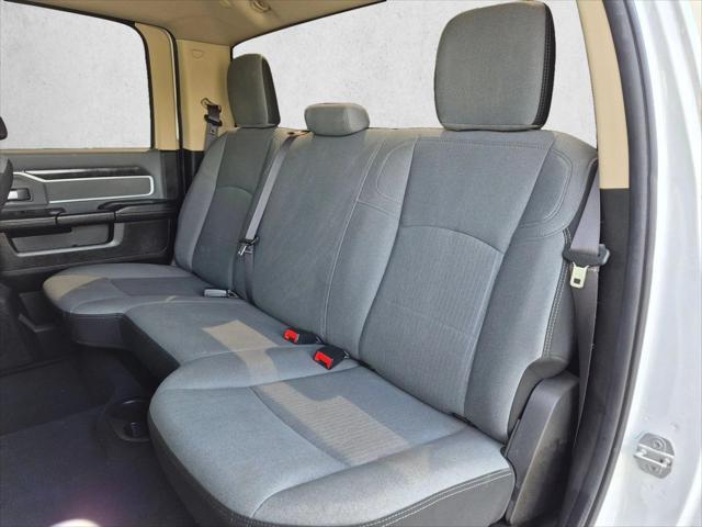 2019 Ram 3500 Big Horn Crew Cab 4x4 8 Box