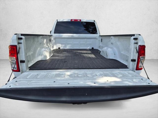 2019 Ram 3500 Big Horn Crew Cab 4x4 8 Box