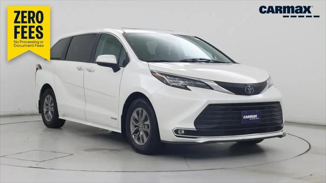 2021 Toyota Sienna XLE for sale in Plano, TX