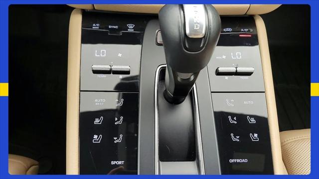 2024 Porsche Macan T