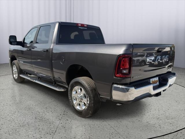 2026 Ram 2500 Big Horn Crew Cab 4x4 64 Box