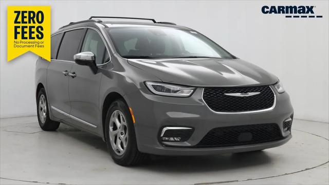 2023 Chrysler Pacifica Limited for sale in East Meadow, NY