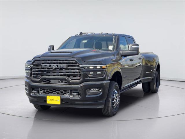 2026 RAM 3500 Limited Crew Cab 4x4 8 Box