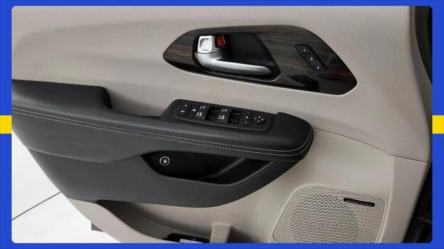 2021 Chrysler Pacifica Hybrid Limited
