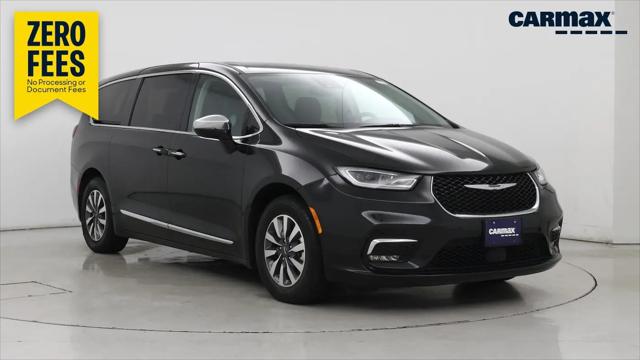2023 Chrysler Pacifica Hybrid Limited for sale in Bristol, TN