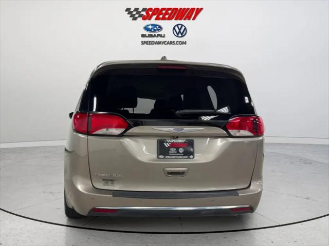 2018 Chrysler Pacifica Touring L