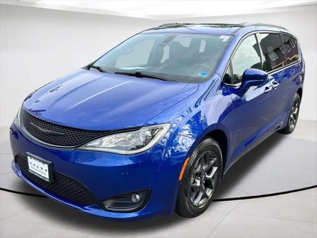 2020 Chrysler Pacifica Touring L Plus for sale in Falls Church, VA