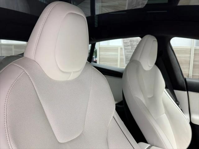 2021 Tesla Model S Plaid Tri Motor All-Wheel Drive