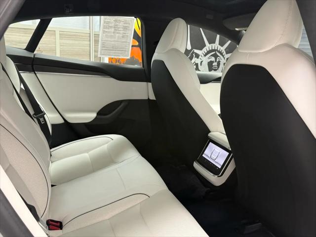 2021 Tesla Model S Plaid Tri Motor All-Wheel Drive