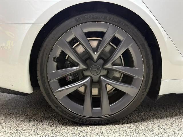 2021 Tesla Model S Plaid Tri Motor All-Wheel Drive
