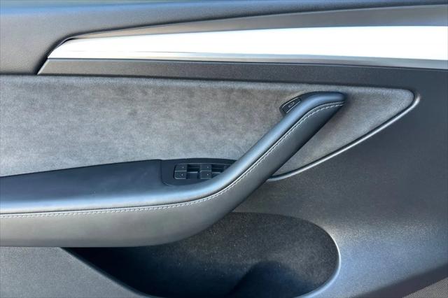 2023 Tesla Model Y Performance Dual Motor All-Wheel Drive