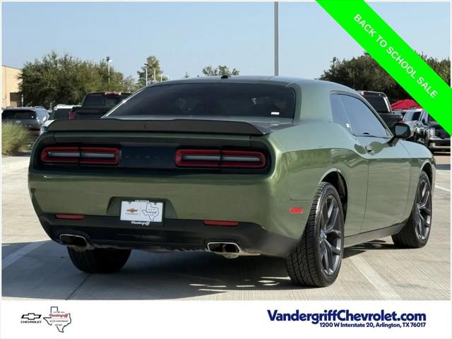 2021 Dodge Challenger SXT