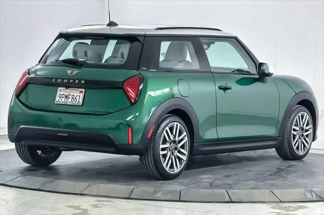 2025 MINI Hardtop Cooper
