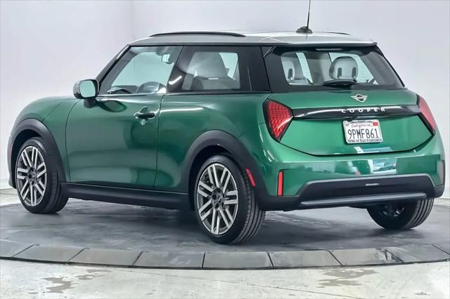 2025 MINI Hardtop Cooper