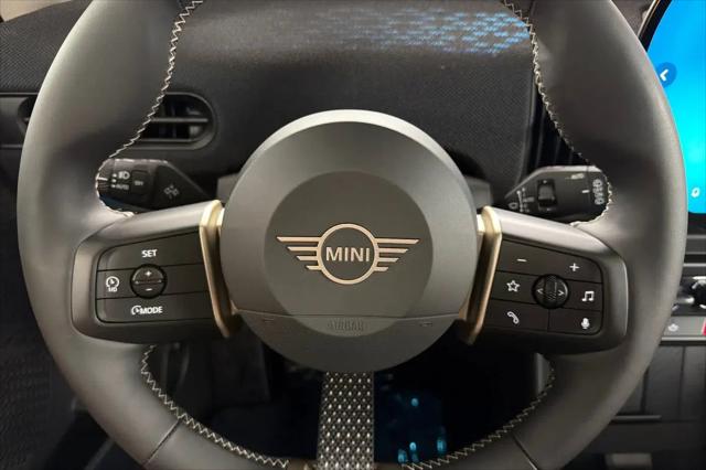 2025 MINI Hardtop Cooper
