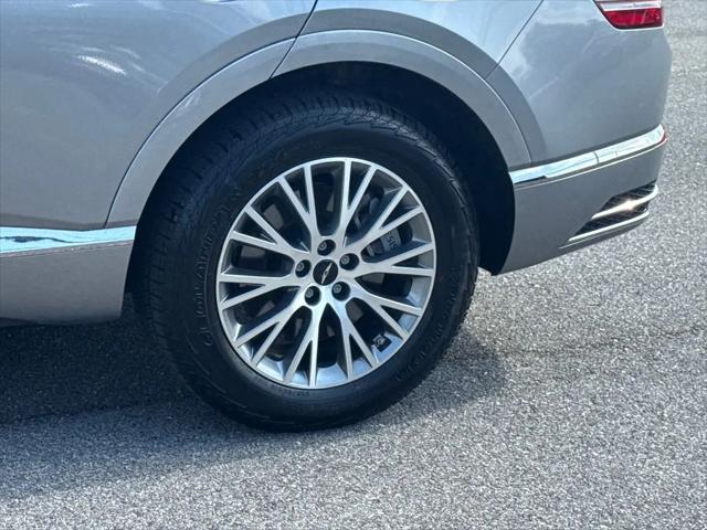 2025 Genesis GV80 2.5T Standard AWD