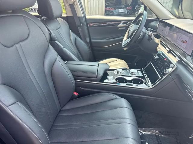 2025 Genesis GV80 2.5T Standard AWD
