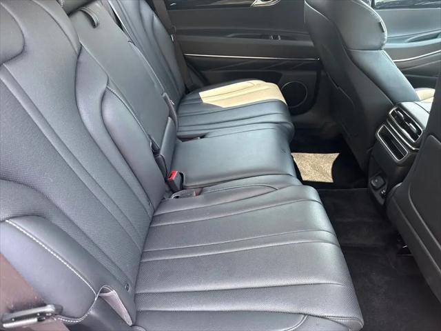 2025 Genesis GV80 2.5T Standard AWD