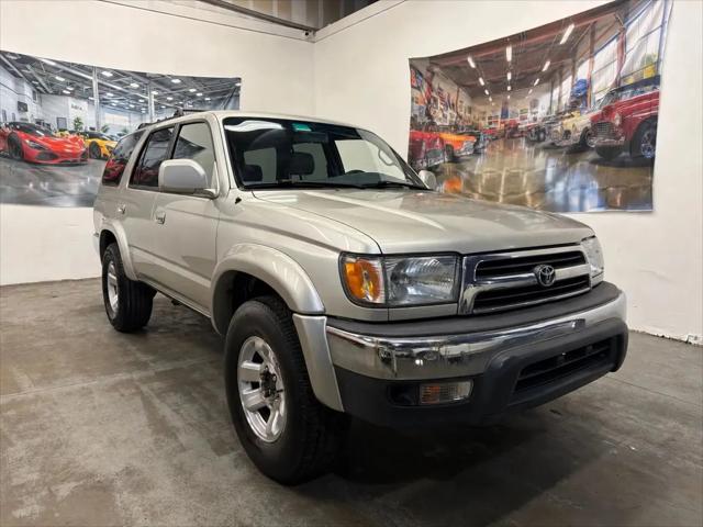 2000 Toyota 4Runner SR5 for sale in Chantilly, VA