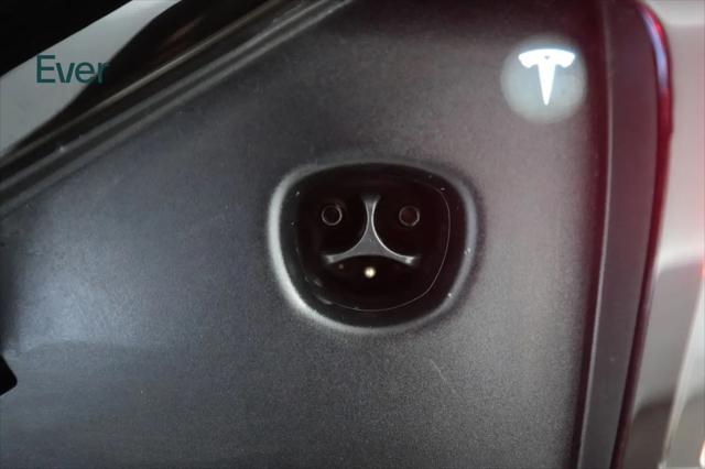 2024 Tesla Model X Long Range