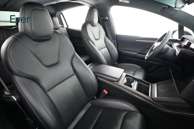 2024 Tesla Model X Long Range