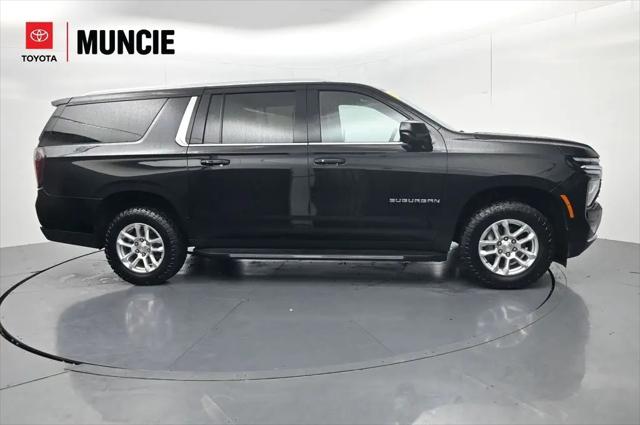 2025 Chevrolet Suburban 4WD LT for sale in Muncie, IN