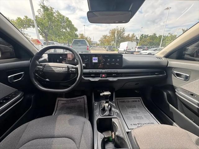 2025 Kia K4 EX