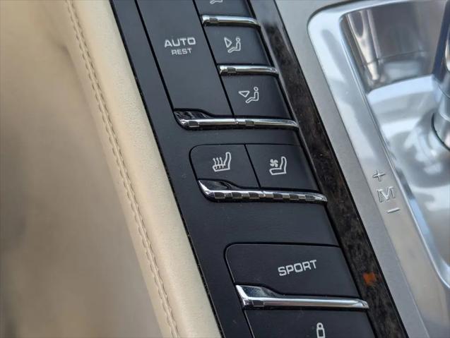 2010 Porsche Panamera Turbo