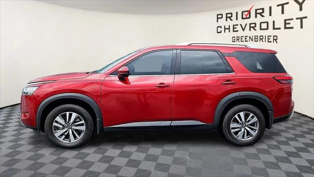 2023 Nissan Pathfinder SL 4WD