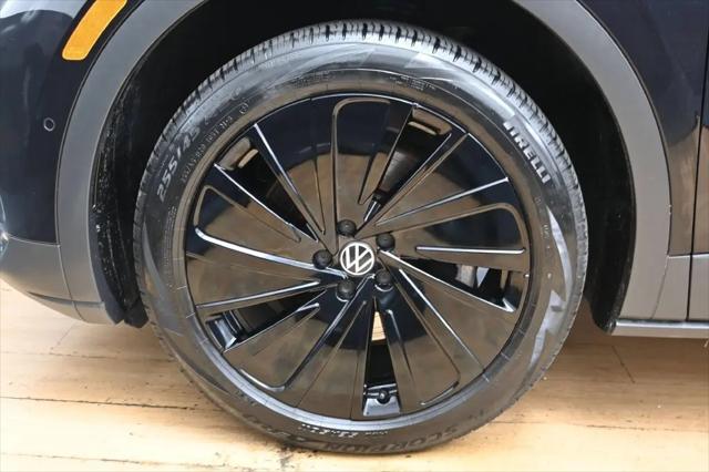2025 Volkswagen ID.4 AWD Pro